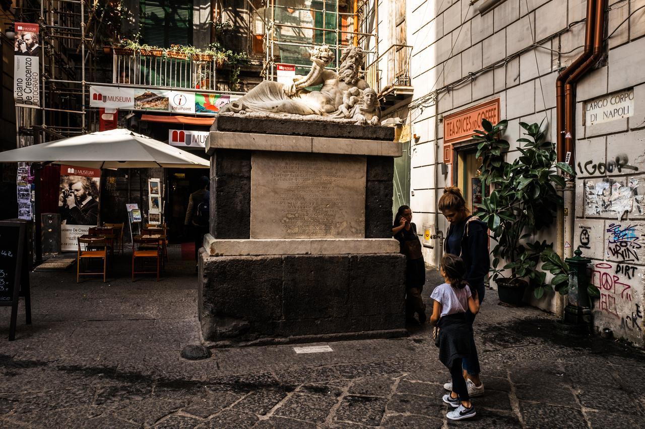 Art Suite Nel Cuore Di Napoli Exteriér fotografie